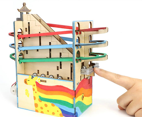 Build a Gravity Chain Reaction Track – WonderWorks Lab
