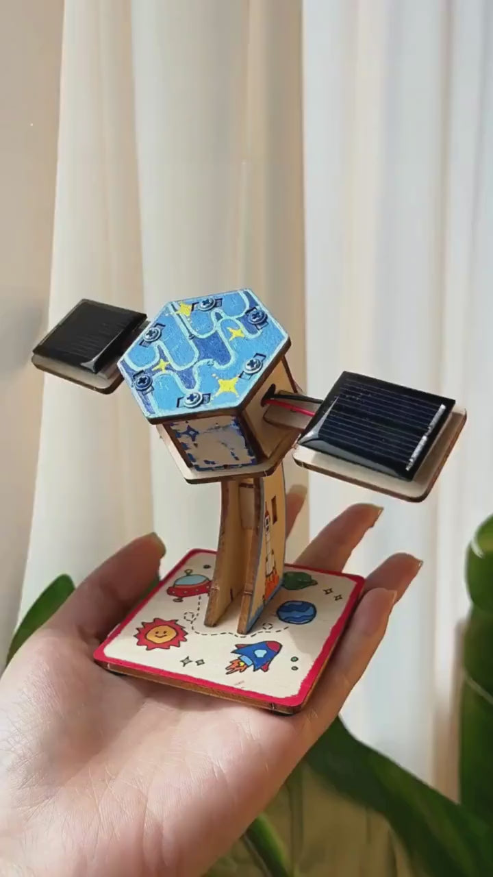 STEM Kit - Solar Powered Satellite 